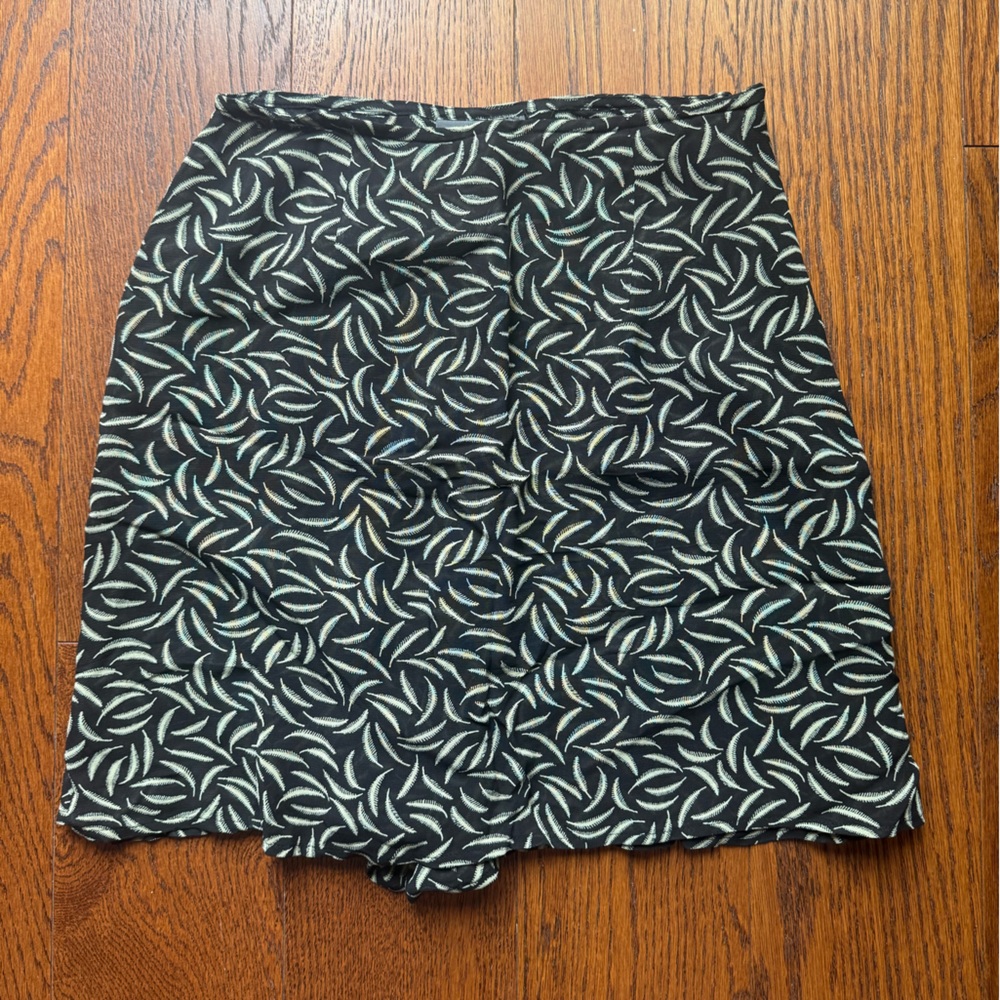 Vintage 90s 2000s Banana Republic black green skirt with shorts size 2